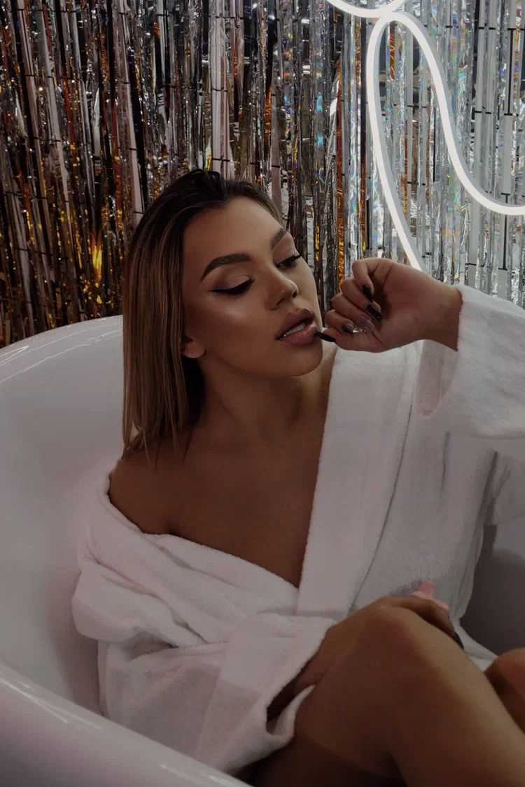 Алана проститутка у метро ЦСКА