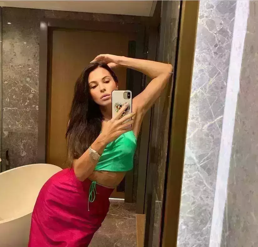 Лена проститутка у метро Парк Победы